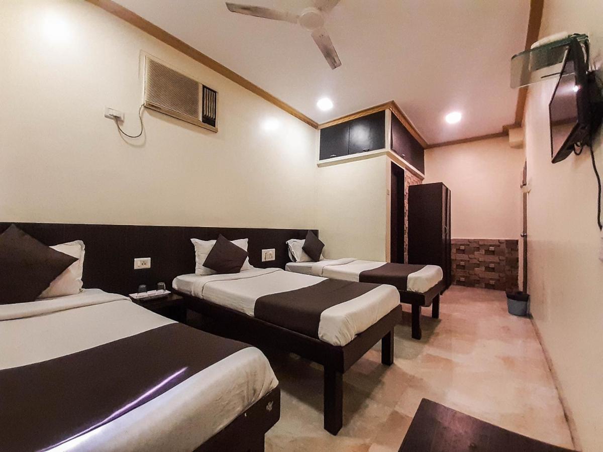 מומביי Hotel National מראה חיצוני תמונה